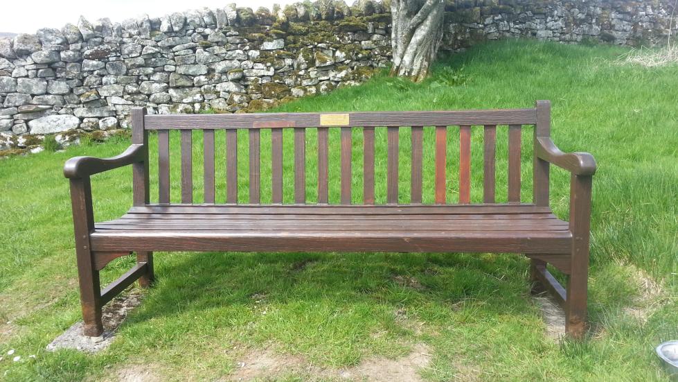 /images/2016/May/hermitage_bench1.jpg